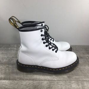 Vintage Dr Doc Martens 11622 1460 White Leather Combat Womens Boots Sz UK 7 US 9
